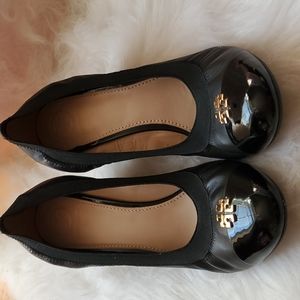 Tory Burch Leather Logo Cap Top Wedge Shoes